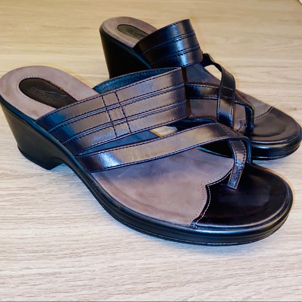 EUC DANSKO Leather Slide Sandals